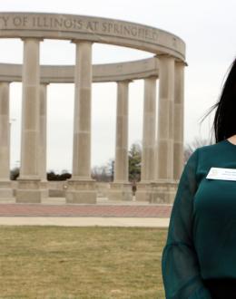 Sophomore helps new students feel welcome at UIS