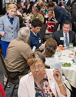 UIS students thank donors at the annual Scholarship Luncheon