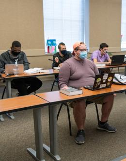 UIS to offer 28 accelerated courses starting March 15 to help students continue their educational goals