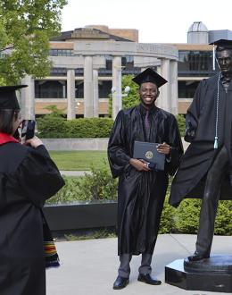 UIS holds 50th Commencement in a hybrid format due to COVID-19 pandemic