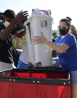 Hundreds of students return to UIS for the start of fall semester 2021 classes