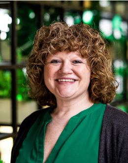 Ariel Van Cleave named PAR broadcast instructor