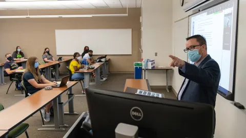 UIS plans for more in-person classes in Fall 2021
