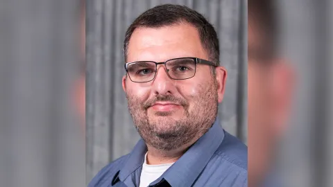 Gary Anderson named the UIS Employee of the Month for August 2022